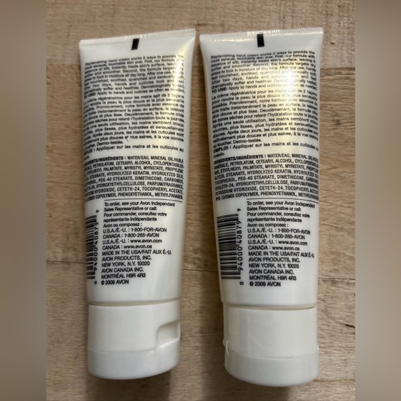 Avon Foot Works Healthy Deodorizing Foot Powder 2.6 oz.  Lot Of 2 - Picture 2 of 2